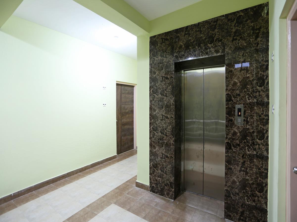 Oyo 11343 Hotel Sai International Bhubaneswar Exterior foto
